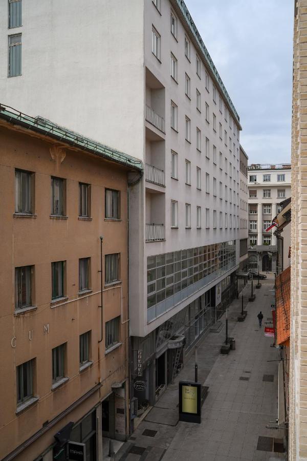 Apartment Castle View Luxury